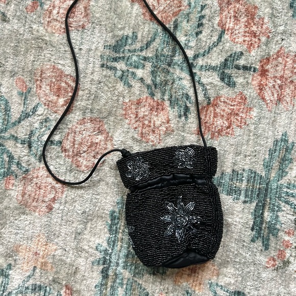 Vintage Black Hand beaded hobo bucket purse - Picture 9 of 9